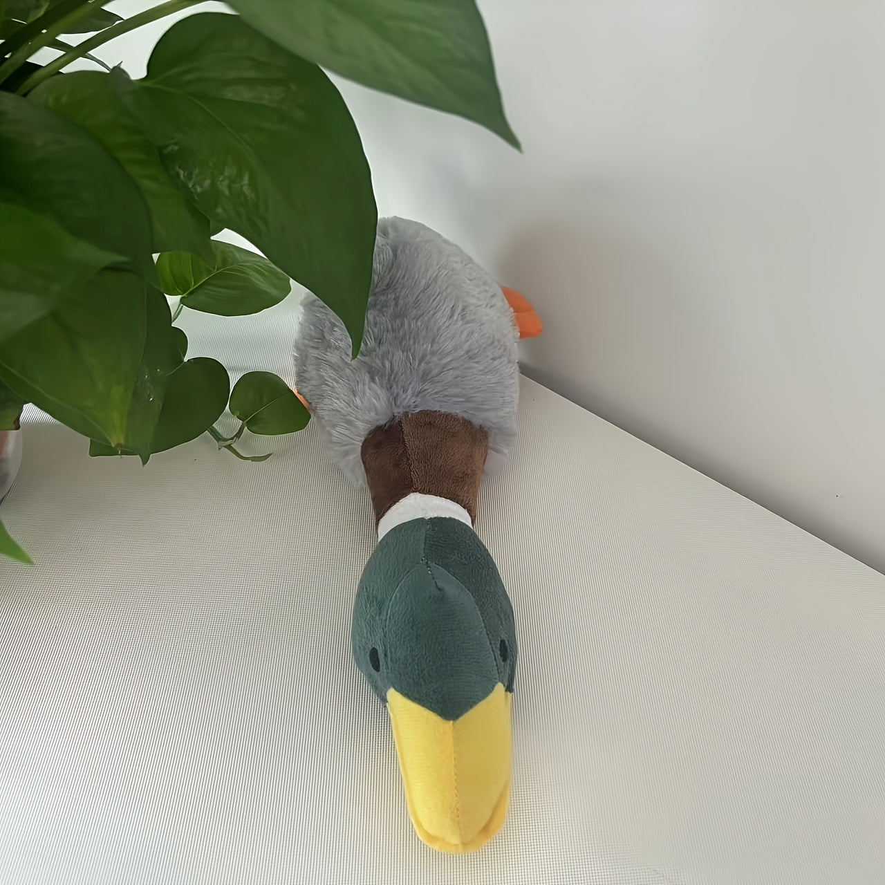 1pc Interactive Plush Duck Squeaky Dog Toy - Durable Sound Pet Toy for Medium Breeds, Soft Stuffed Animal Plaything for Dogs and Puppies - For Dogs & Puppies - Perfect for Fetch & Chewing - Great Gift for Pet Lovers