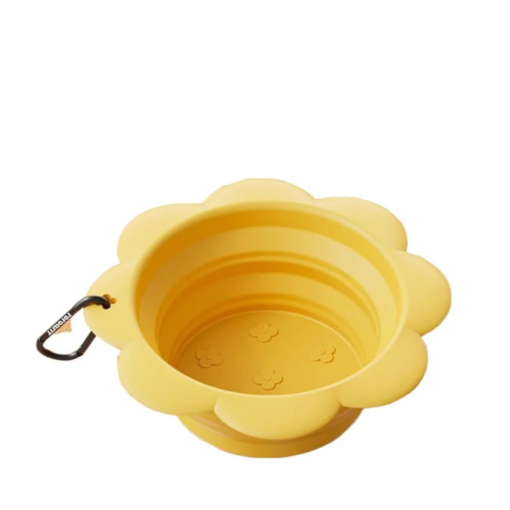 BPA Free Collapsible Dog Bowl Portable with Carabiner Folding Silicone Dish Flower Shape Easy To Clean Food Water Feeding Tray